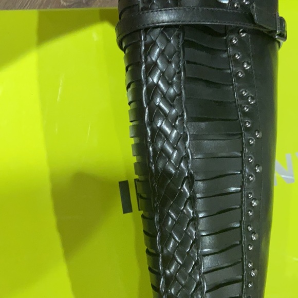 NWT Gianni Bono tall leather black boots. New in box - Picture 7 of 10